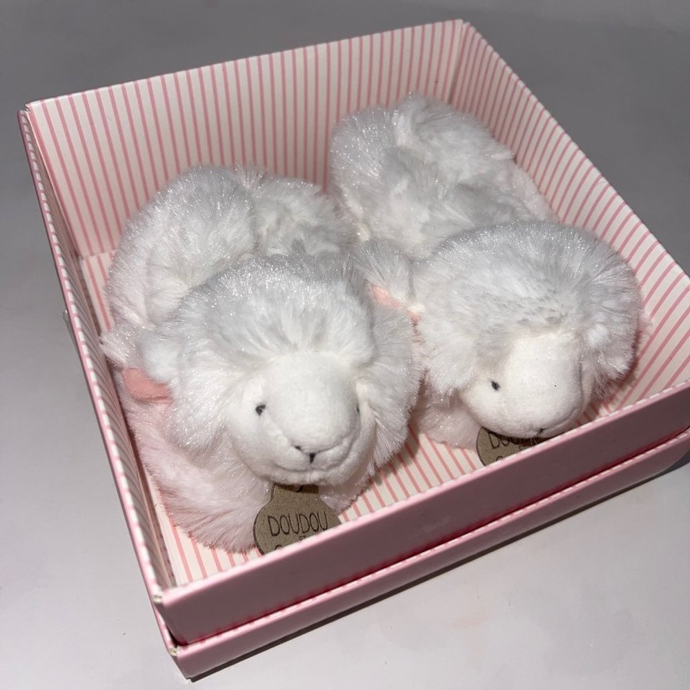DouDou et Compagnie White Sheep Baby Slippers
